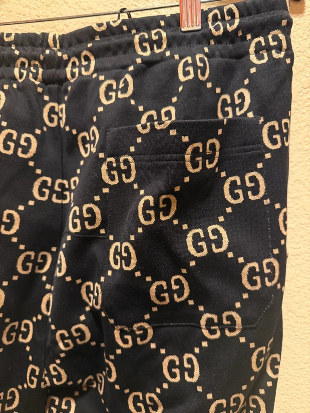 New Authentic Gucci GG Supreme Logo Sweatpants Black Size XXL Waist 36 - 42